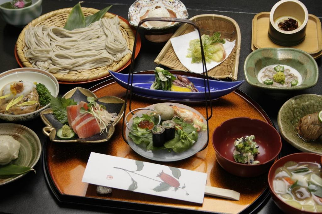 Oumeitei Tsuji Ryokan Нагано Экстерьер фото