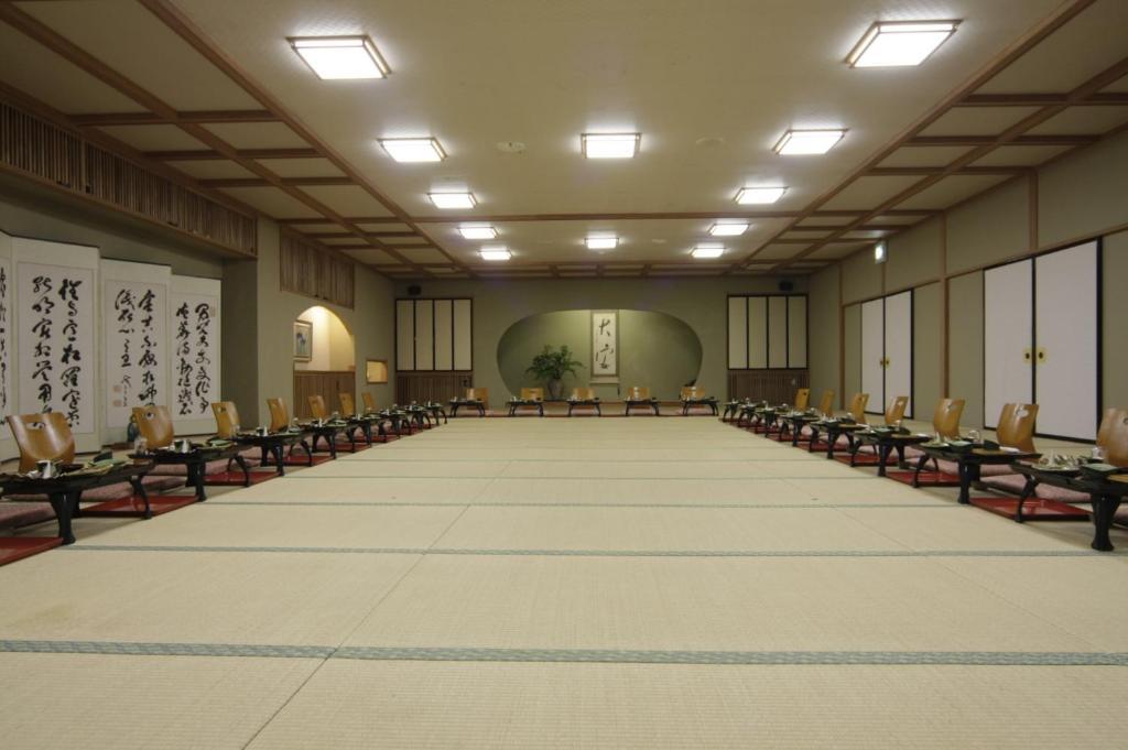 Oumeitei Tsuji Ryokan Нагано Экстерьер фото